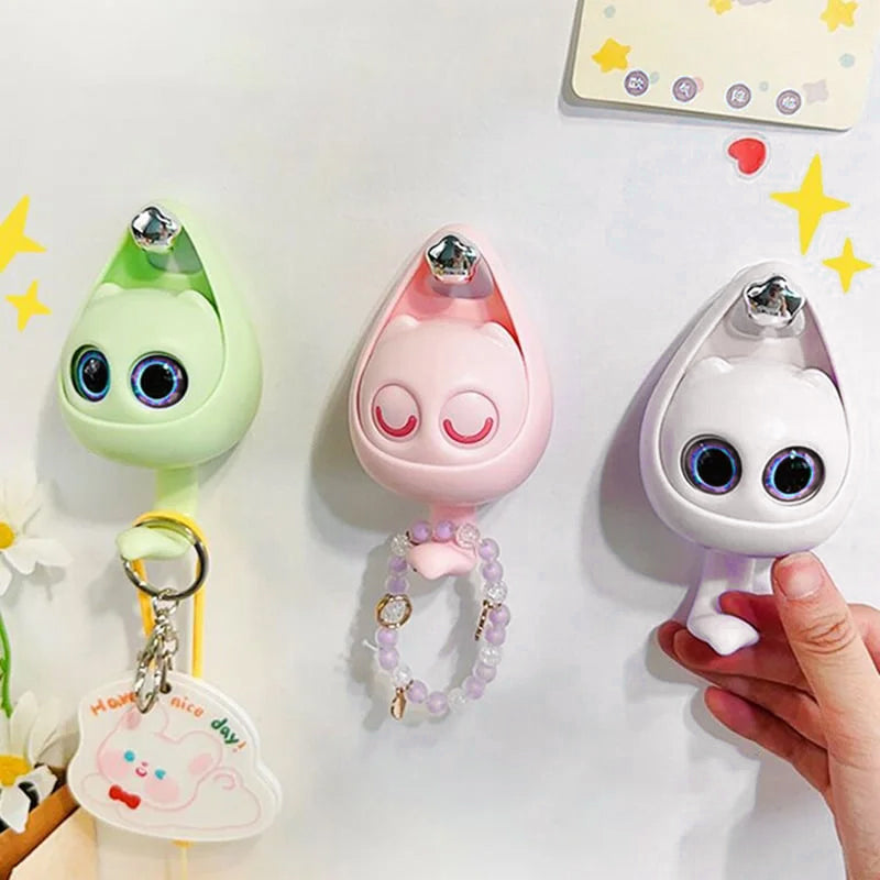 Creative cute winking cat hooks