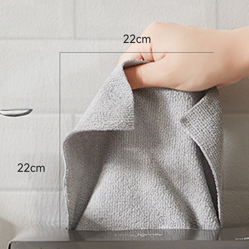 Expandable absorbent microfiber cloths