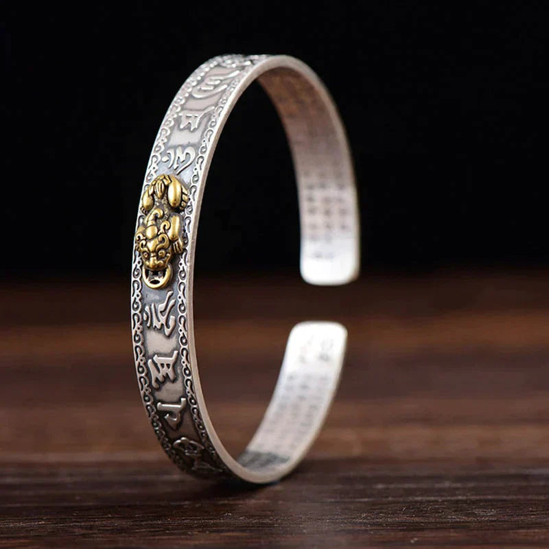 Seductive Silver Pixiu Bracelet for Wealth | Discover the Magic of Chinese Mythology