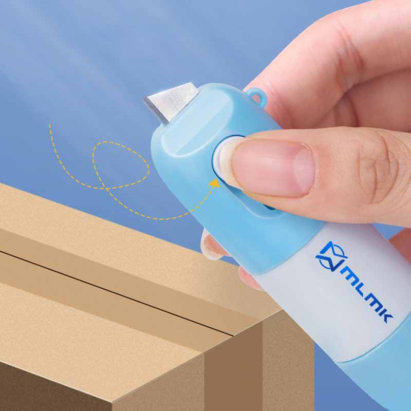 Thermal paper correction fluid with unpacking knife