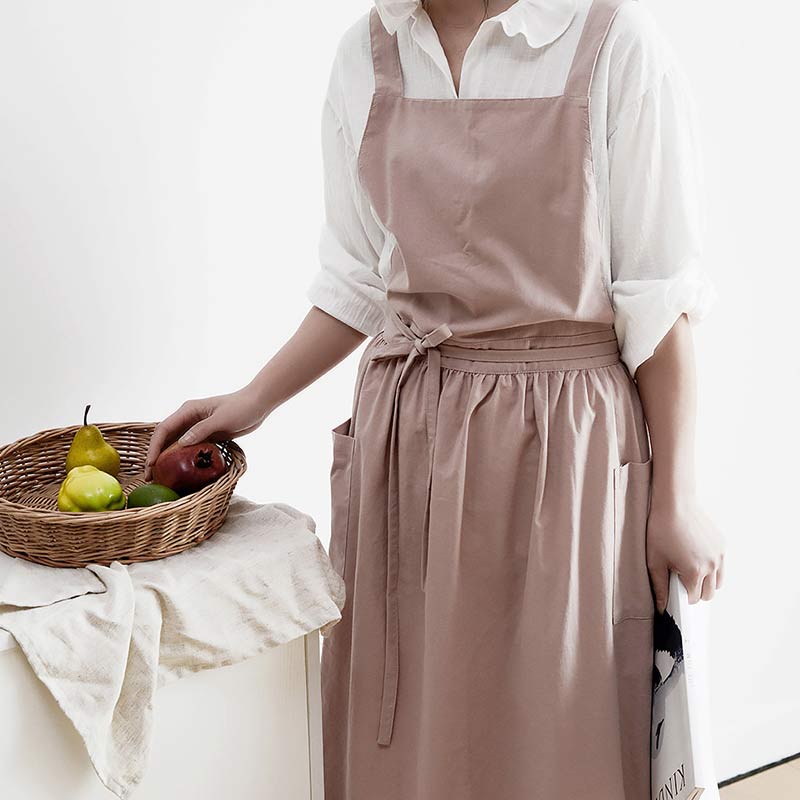 Waterproof cotton apron with practical pockets – ChefMate