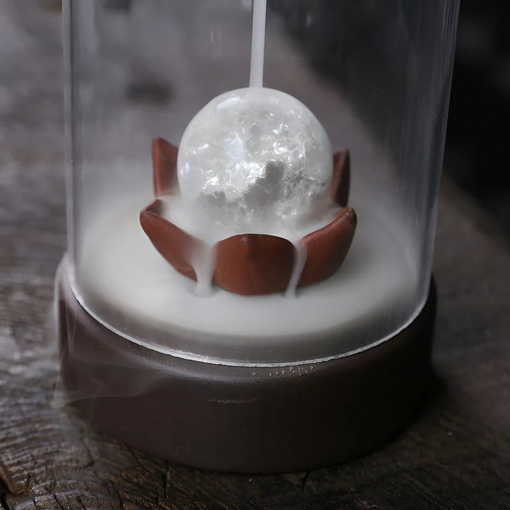 Elegant incense burner with backdraft for a calm and relaxed atmosphere