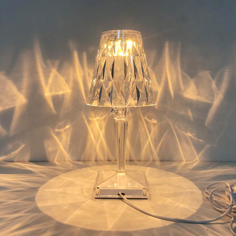 CrystalGlow Touch lamp – Elegant Table Lamp with Touch Sensor and USB