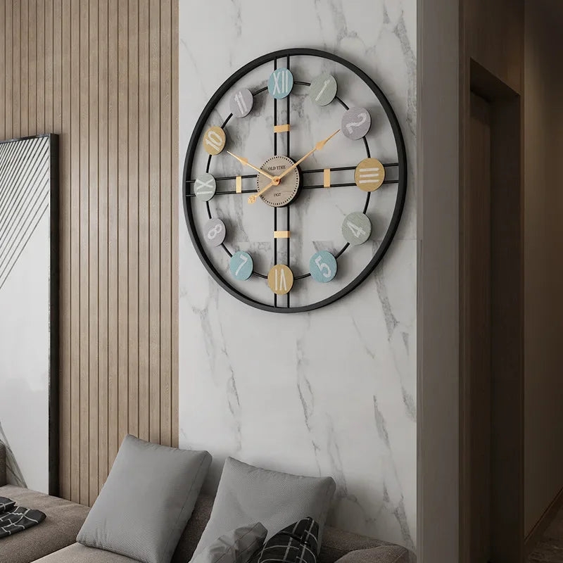 StilTijd – Large Vintage Wall Clock with Roman Numbers and Metal Frame