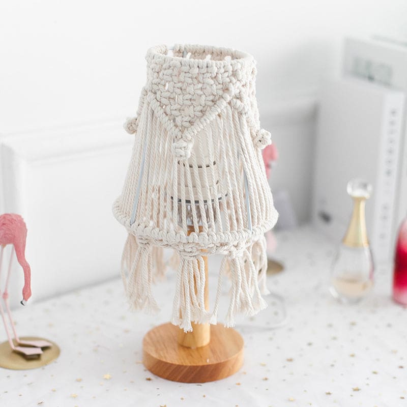 FeatherGlow Table Lamp – Luxe Table Lamp with Simplified Design