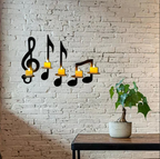 Candle holder with notes