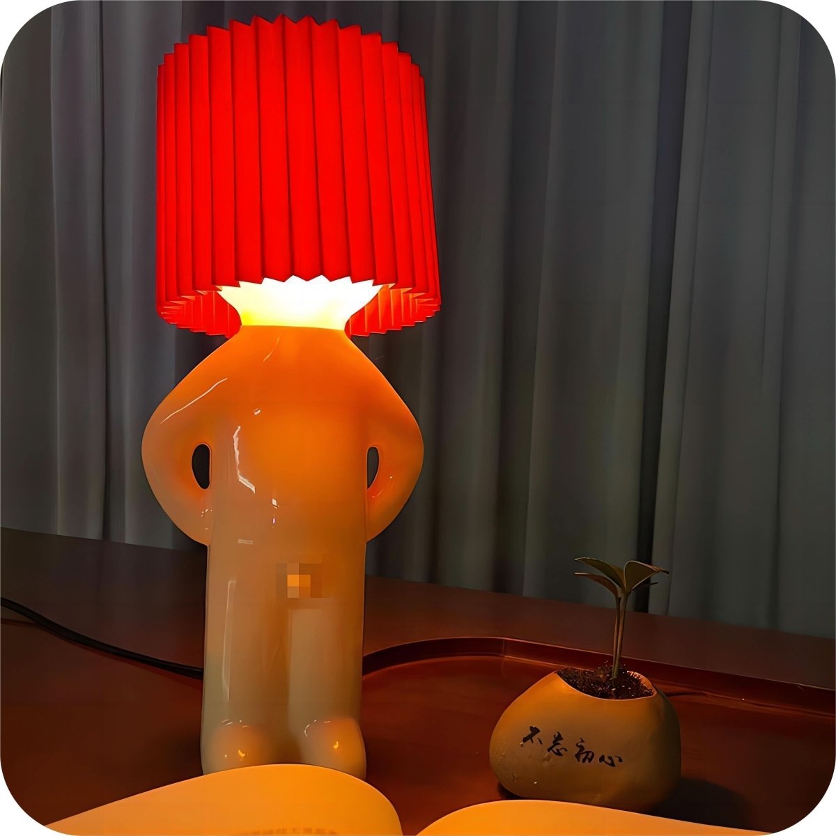 Playful LED lamp for a cheerful atmosphere