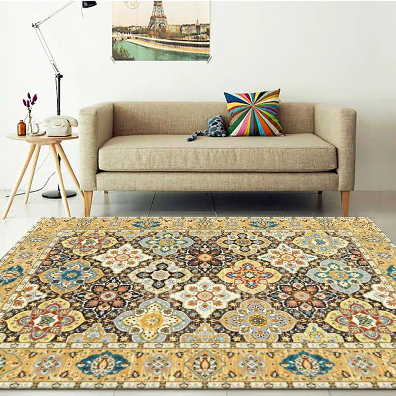 Persian four-leaf pattern carpet gold polypropylene carpet flooring machine washable stain-resistant anti-slip backing carpet for living room