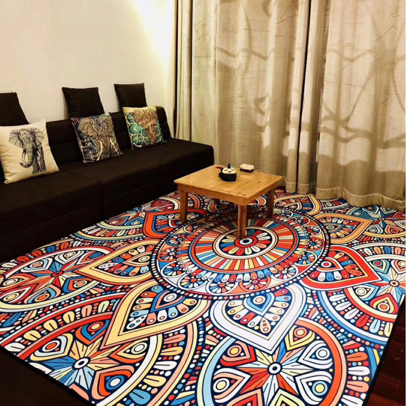 Multicolored Moroccan rug made of polypropylene, tribal floral rug, non-slip, dirt-repellent, washable rug for the living room