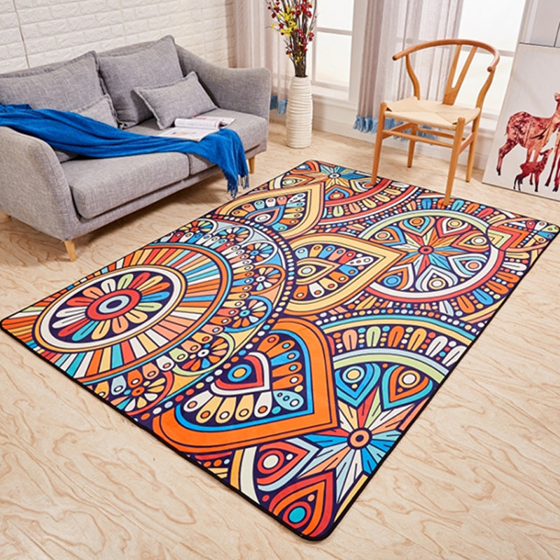 Multicolored Moroccan rug made of polypropylene, tribal floral rug, non-slip, dirt-repellent, washable rug for the living room
