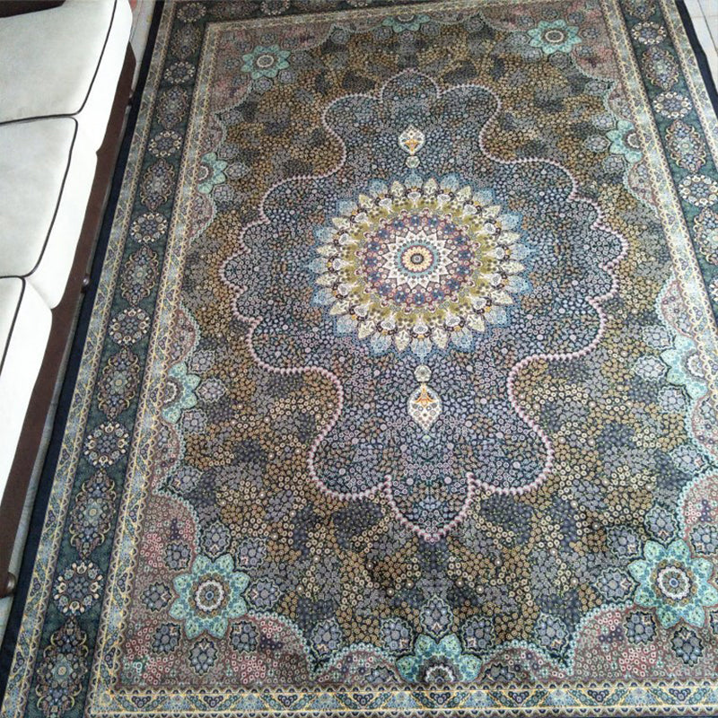 Aesthetic Moroccan Carpet Multicolored Flower Carpet Pet Friendly Non-Slip Back Machine Washable Rug for the Guest Room