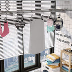 Hanging clips - Easily organize your clothes!