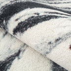 Trendy Abstract Print Carpet Multi-colored Industrial Carpet Polypropylene Machine washable Stain resistant Non-slip backing Carpet for the living room