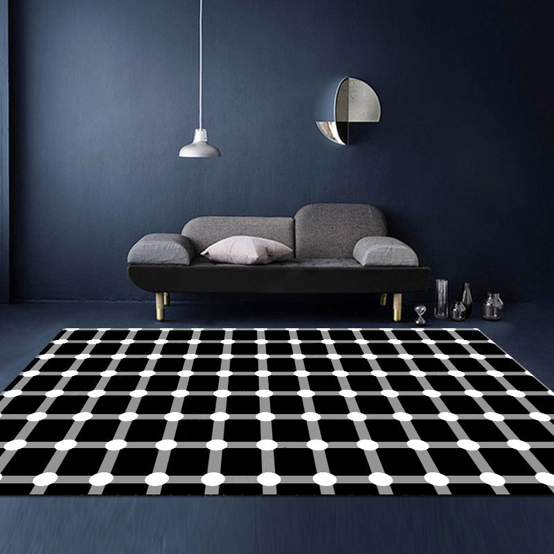 Unusual Visual Deception Rug Black and White Modern Area Rug Polypropylene Pet Friendly Machine Washable Non-Slip Rug for Home Deco