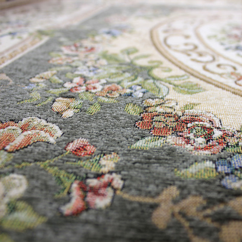 Classic Jacquard Carpet Multicolored Retro Carpet Polypropylene Stain Resistant Non-Slip Backing Washable Carpet for the Door