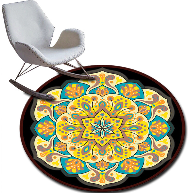 Folks Multicolor Mandala Rug Synthetic Moroccan Rug Machine Washable Non-Slip Pet Friendly Living Room Rug