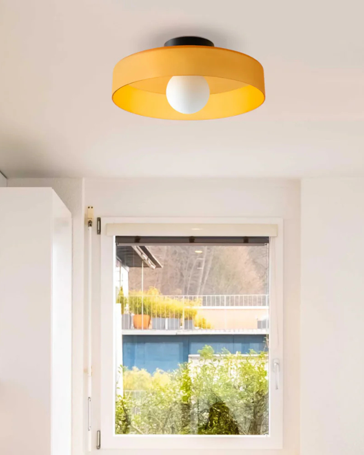 Artistic Decorative Lamp Combining Art and Light