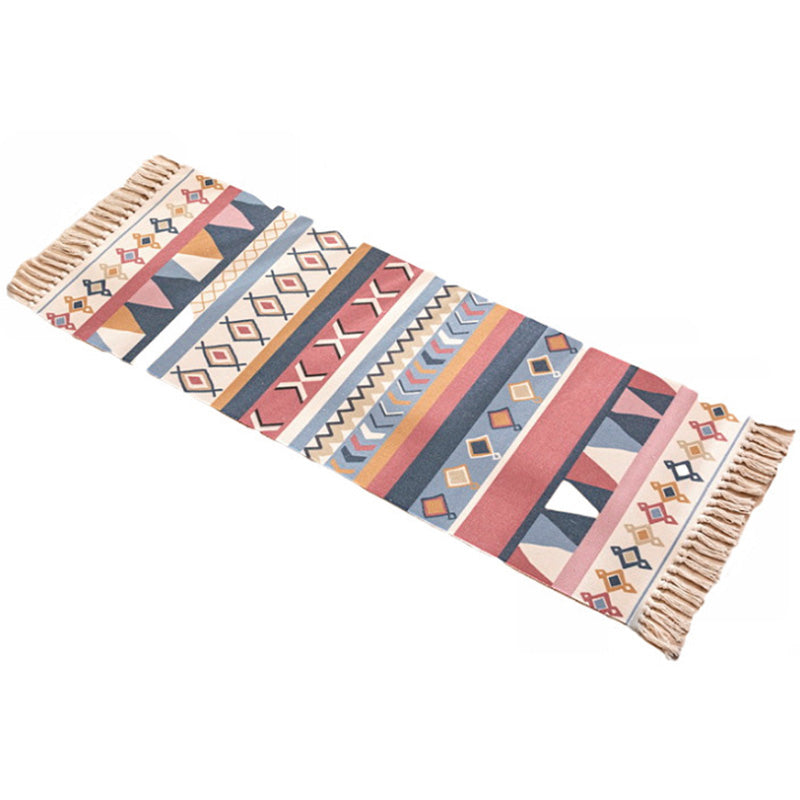 Nostalgia Tribal Pattern Rug Multicolored Synthetic Area Rug Pet-Friendly Easy Care Rug with Fringes for Bedroom