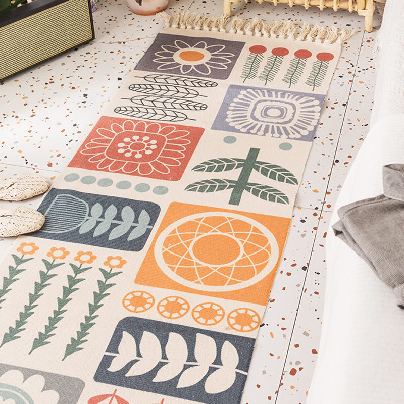 Nostalgia Tribal Pattern Rug Multicolored Synthetic Area Rug Pet-Friendly Easy Care Rug with Fringes for Bedroom