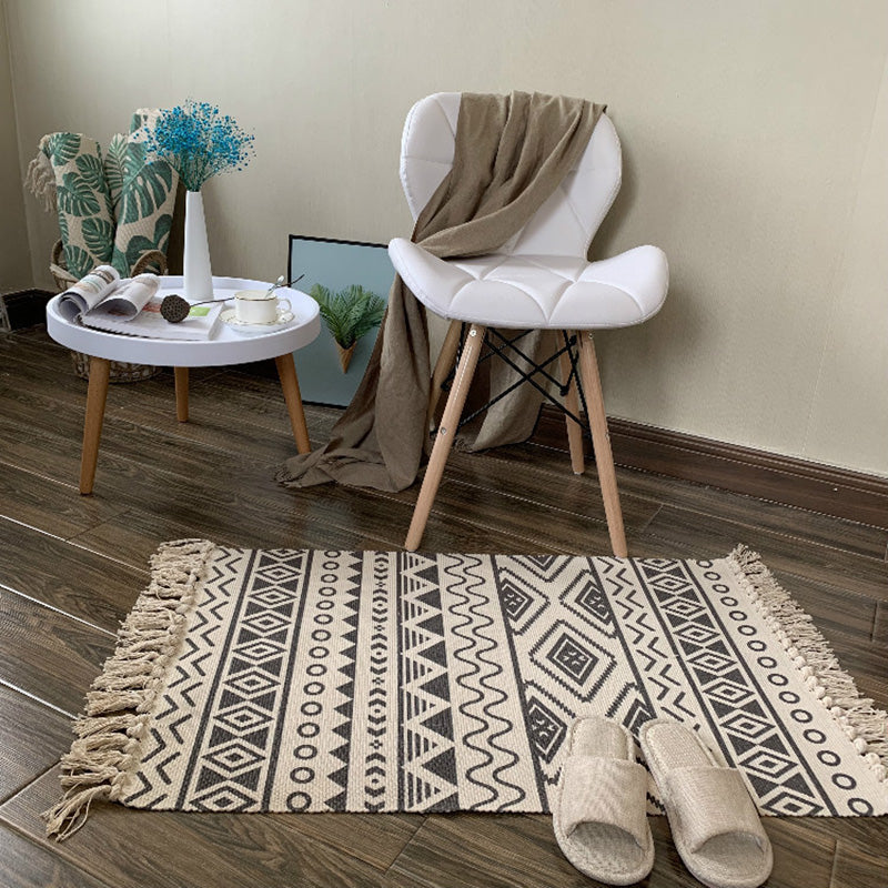 Western Bedroom Rug Multicolored Tribal Geo Rug Cotton Blend Easy Care Washable Rug with Fringes