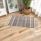 Classic geometric printed rug Multicolored cotton blend rug easy to maintain washable rug with fringes for the bedroom