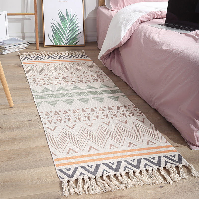 Americana Bedroom Rug Multicolored geometric print rug Machine washable Easy care rug with tassels