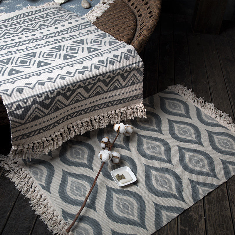 Retro Bedroom Rug Multicolored Geometric Print Area Rug Fabric Machine Washable Carpet with Fringe