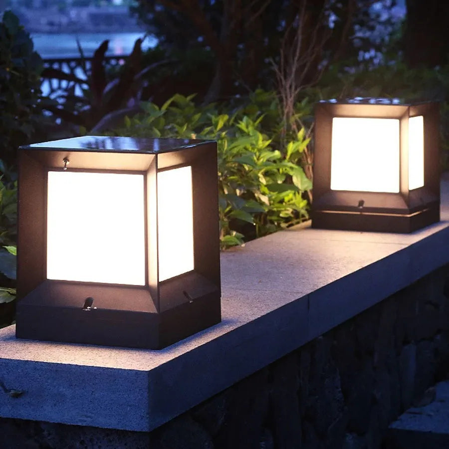 Cube Column Lamp
