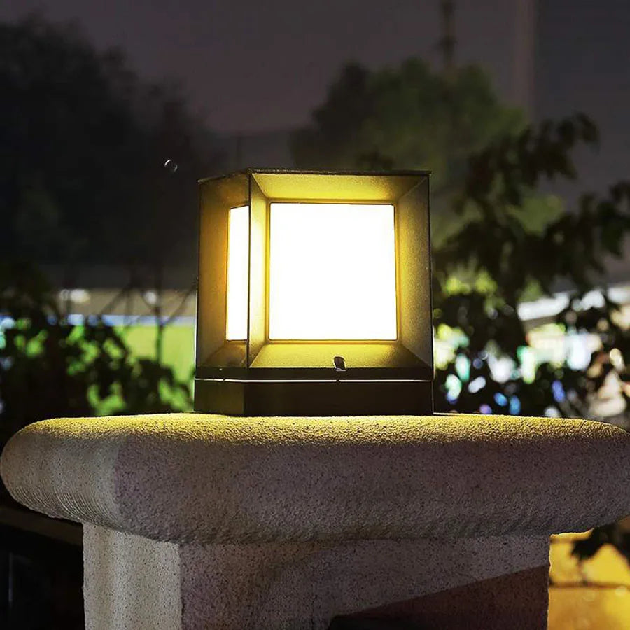 Cube Column Lamp