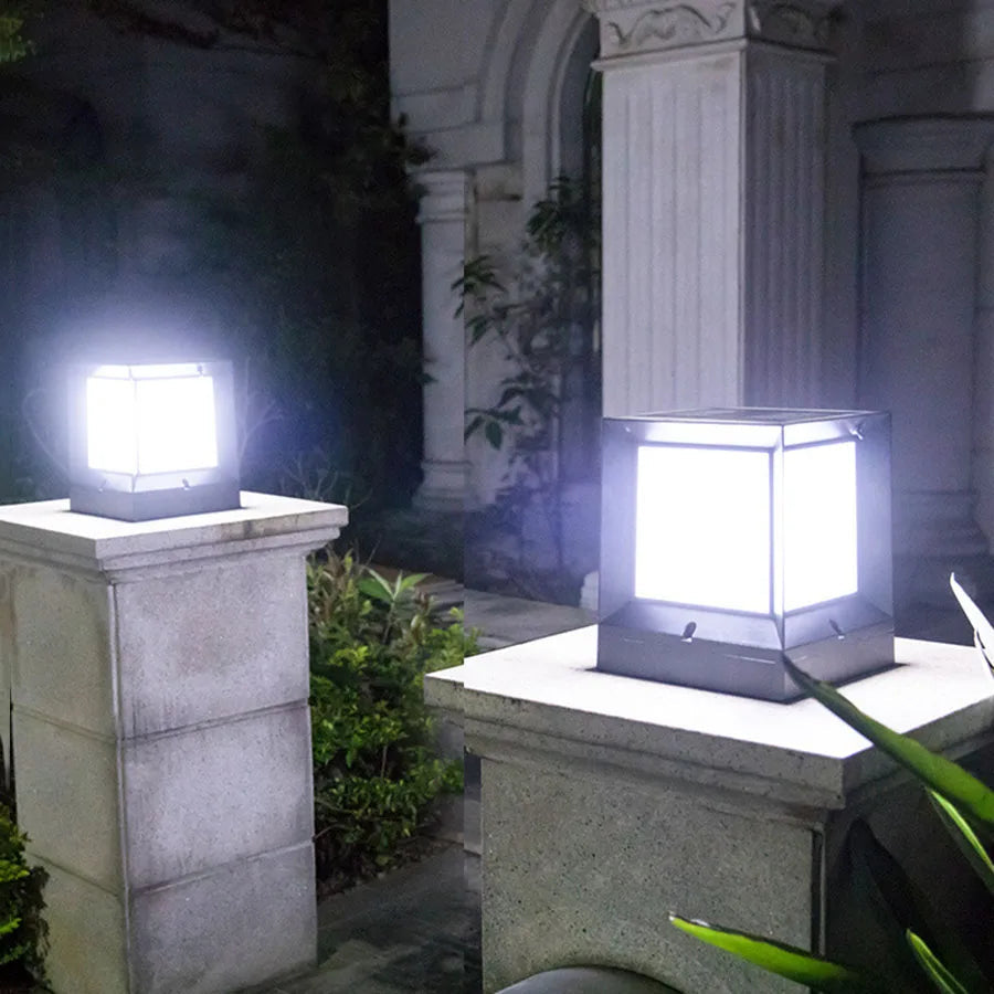 Cube Column Lamp
