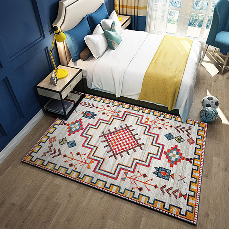 Western garden printed rug Multicolor Polyester rug with non-slip backing Stain-resistant indoor rug for bedroom