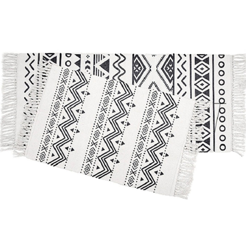 Casual Multicolored Western Rug Cotton Blend Geometric Light Rug Machine Washable Woven Rug with Fringes for Living Room