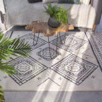 Chic Americana Rug Multicolored Geometric Rug Stain Resistant Non-Slip Back Washable Rug for Home