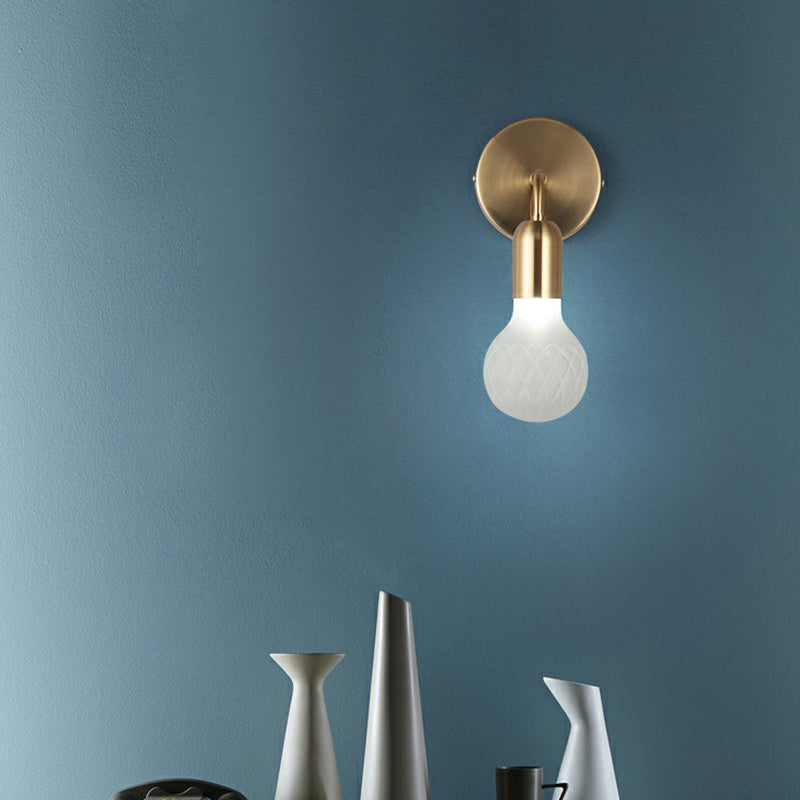 Industrial Style Bulb-Shaped Wall Lamp Single Pane Glass Wall Lamp Fixture in Brass