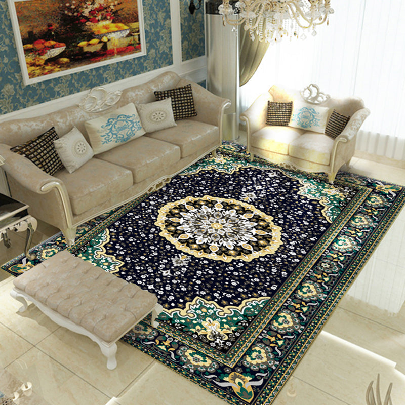 Nostalgia Floral Printed Rug Multicolor Synthetic Indoor Rug Non-Slip Backing Washable Rug for the Living Room