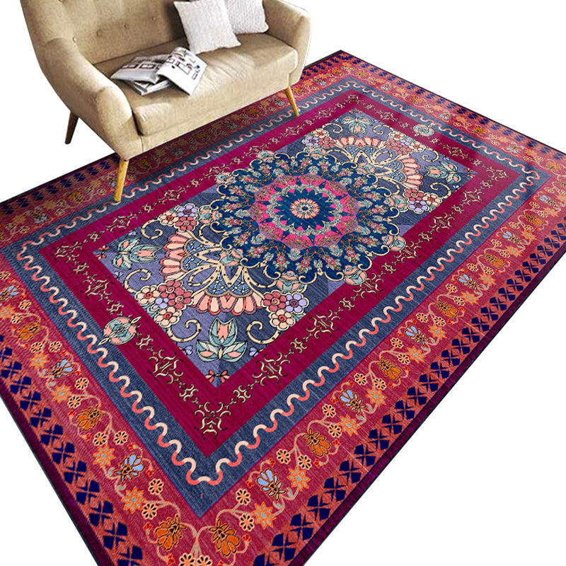 Multicolored geometric patterned rug polypropylene retro rug with non-slip backing pet-friendly rug for home