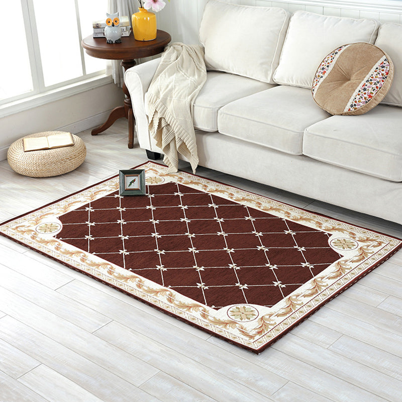 Retro geometric pattern carpet Multicolor Polyester indoor mat non-slip pet friendly maintenance friendly rug for home