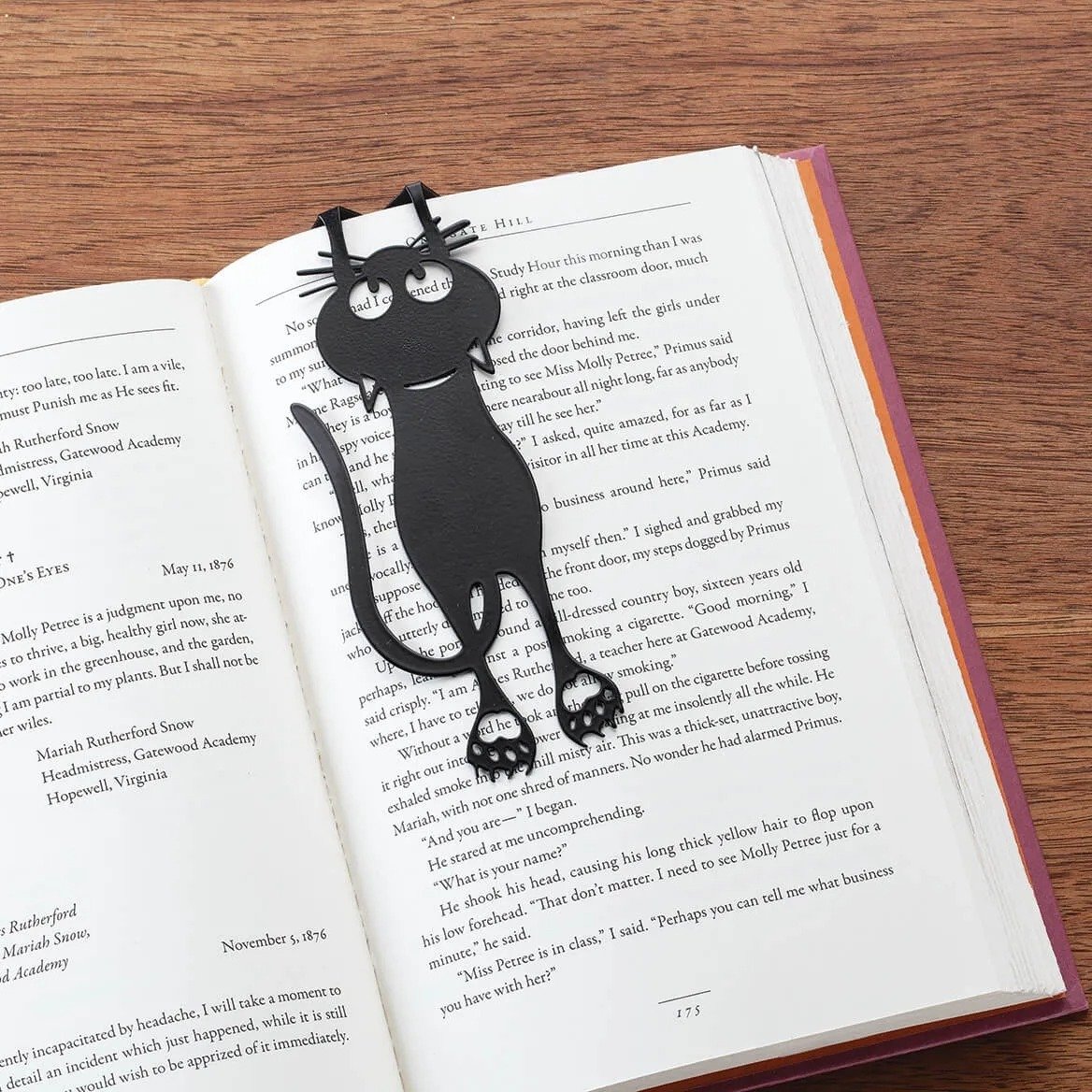 Curious Cat Bookmark- Locate Reading Progress With Cute Cat Paws