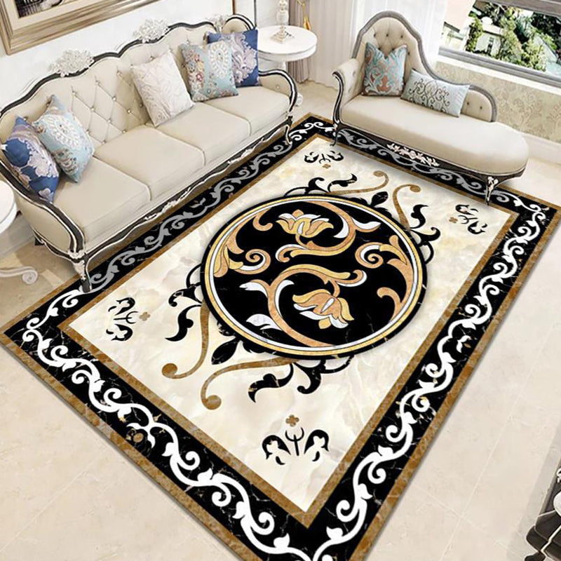 Nostalgia Geometric Printed Rug Multicolored Polyester Indoor Rug Non-Slip Backing Pet-Friendly Rug for Living Room