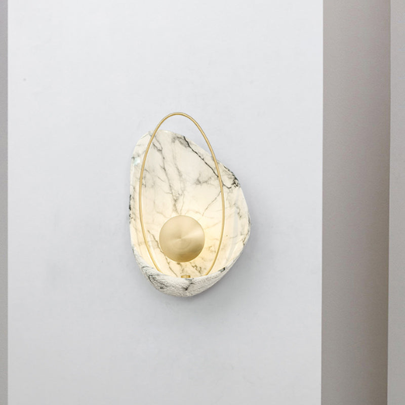 Resin Shell-Shaped Wall Light Single Head Modern Metal LED Wall Light in White/Black Light