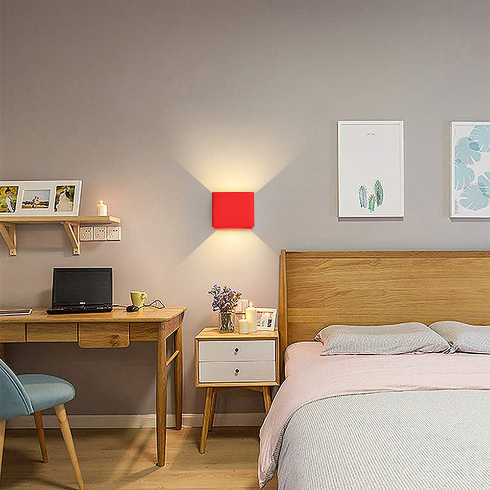 Square wall lamp with unique design