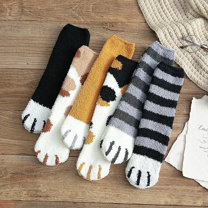 Cozy Cat Paw Socks – Plush Fleece Ankle Socks with Elastic Fit