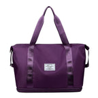 Double-layer travel bag with large capacity for moisture separation