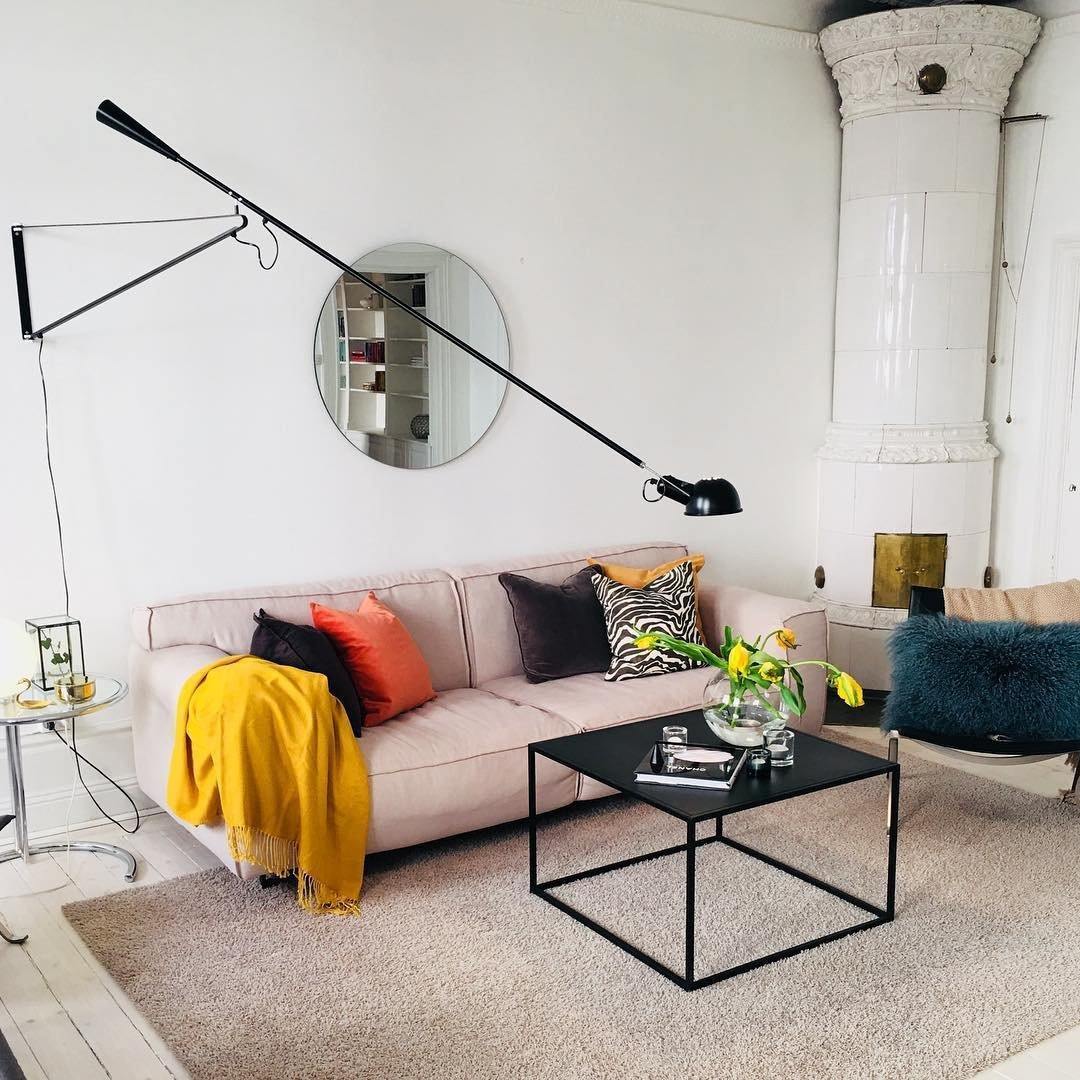 Model 265 Wall Lamp