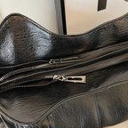 Women’s Classic Multi-Compartment Shoulder Bag – Alma
