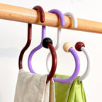 CluttrEase – Quick creation of additional closet space and elimination of clutter