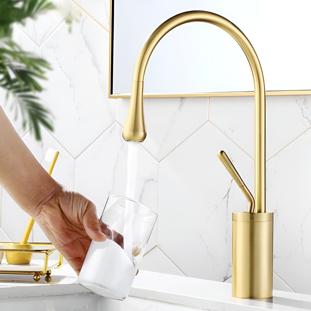 FlexFlow – Seamless 360° Faucet Control for a Drip-Free Experience