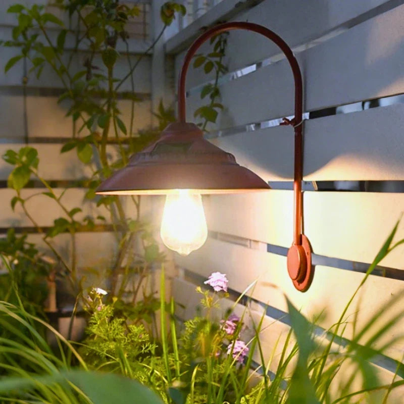 SolaHeritage Wall Light