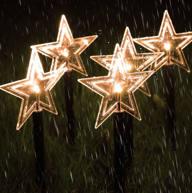 SnowGlow - Solar Pathway Lights for festive outdoor charm