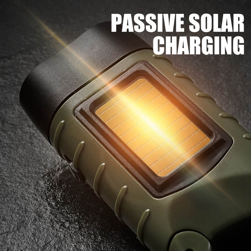 Handcrank Solar-powered Flashlight